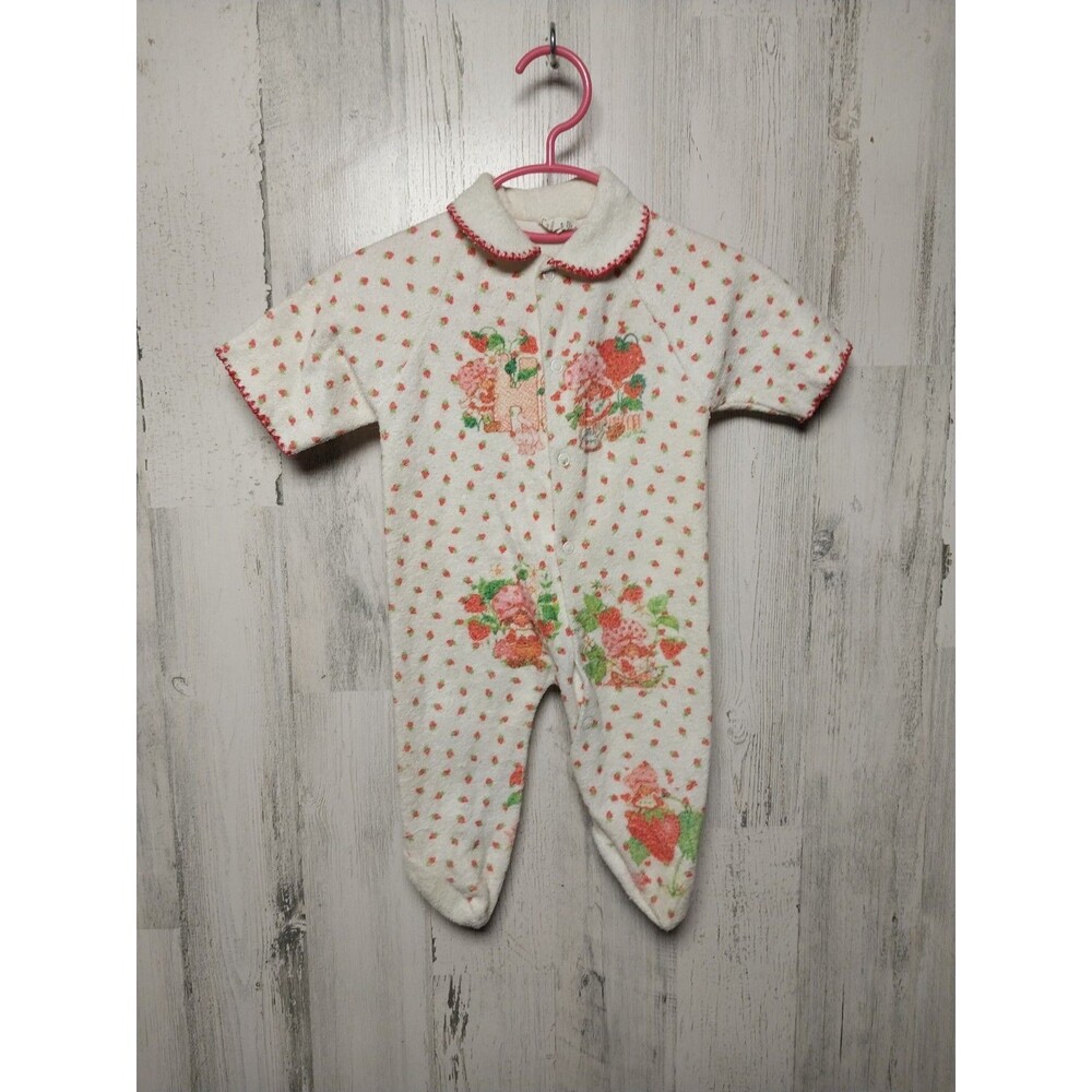 Vintage 1980s Strawberry Shortcake Baby Sleeper Small New Awakenings
